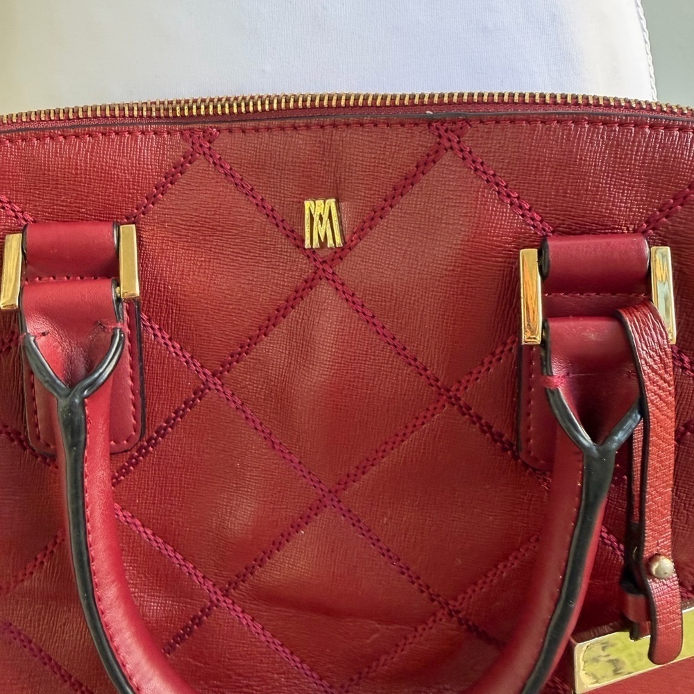 ANTONIO MELANI Red Quilted Crossbody Bag - Picture 2 of 5
